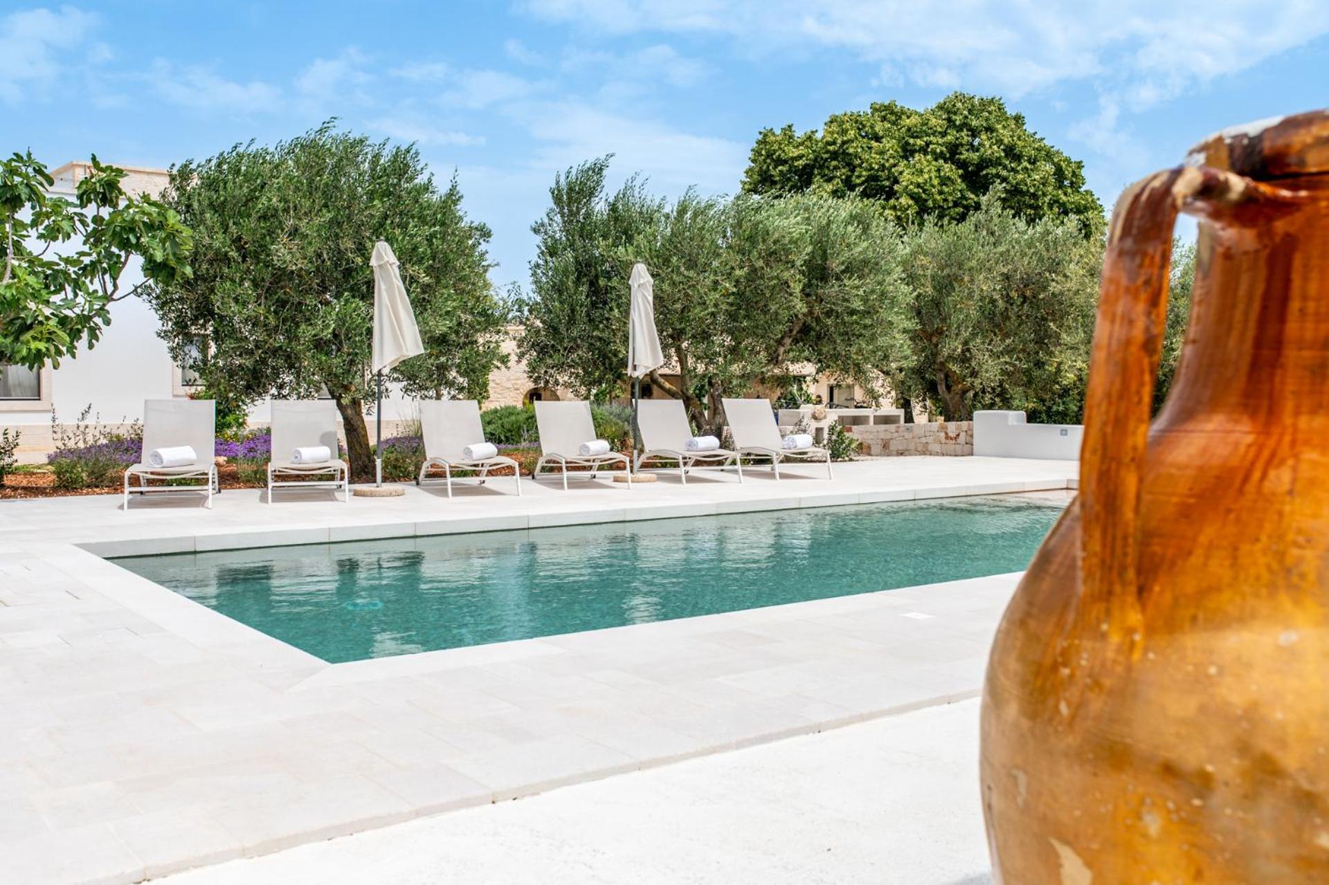 Trulli Di Mezza Villa Cisternino Exterior photo