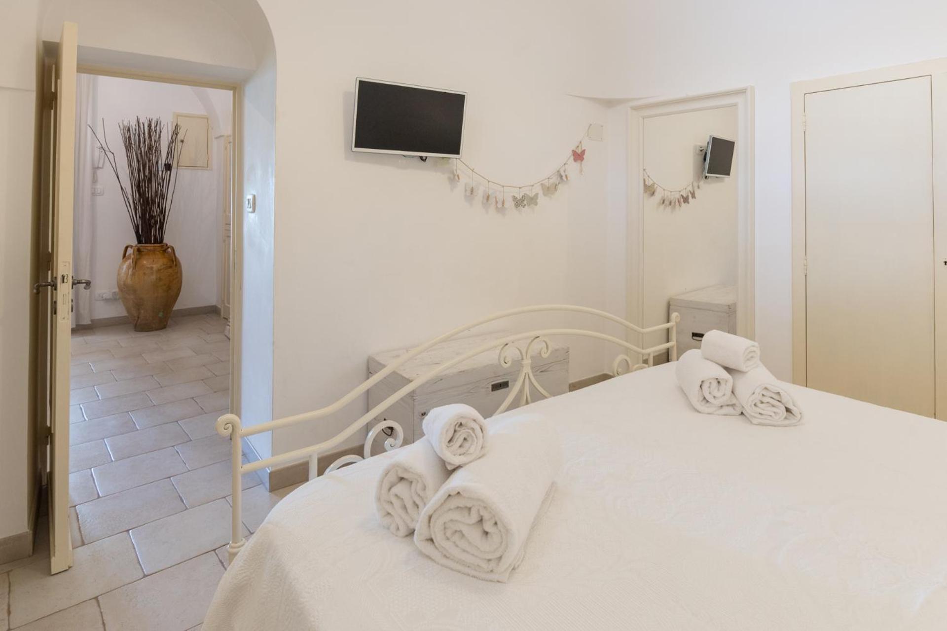 Trulli Di Mezza Villa Cisternino Exterior photo