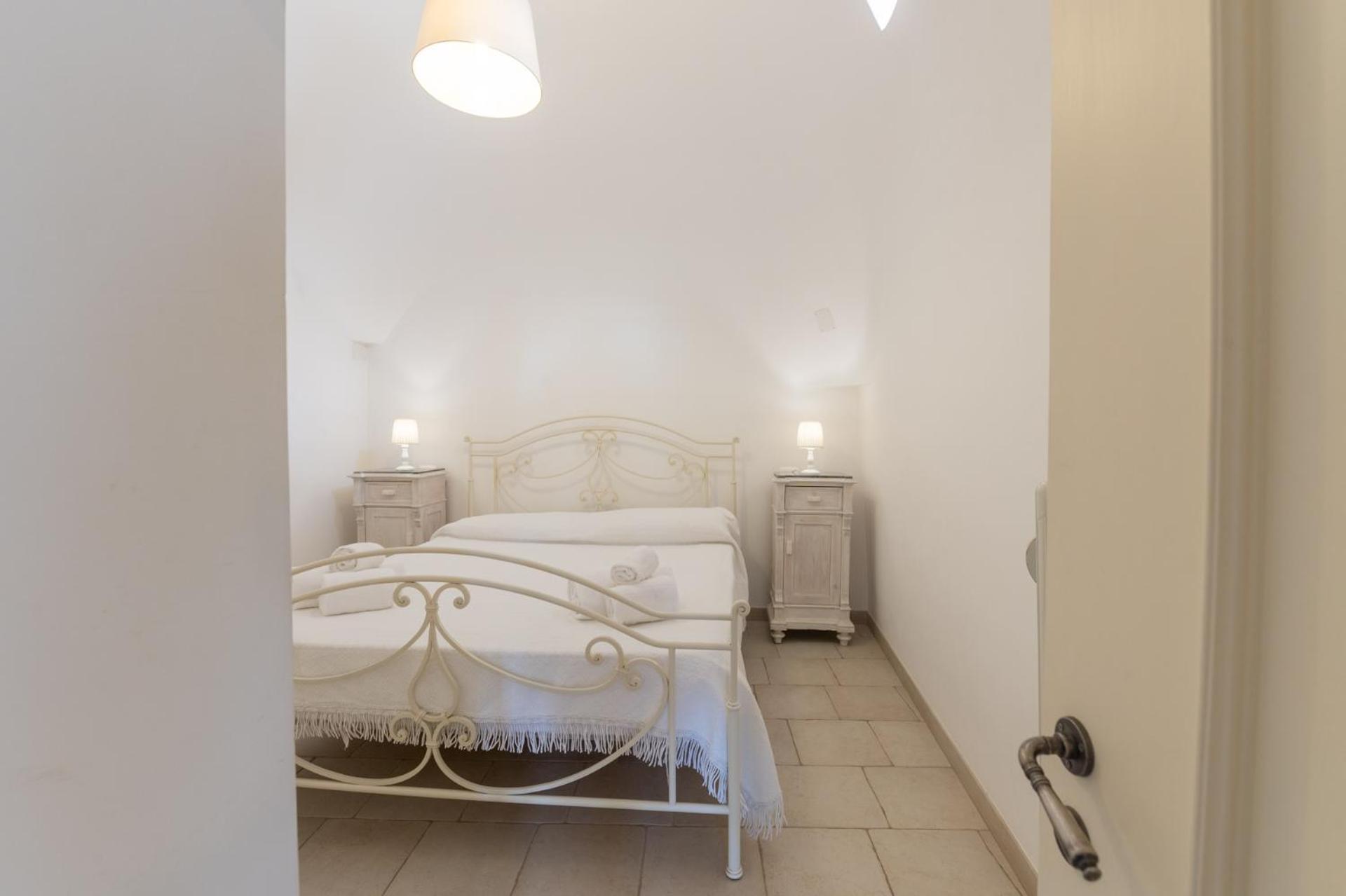 Trulli Di Mezza Villa Cisternino Exterior photo
